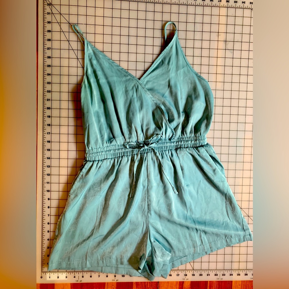 Banana Republic teal jumper size medium.